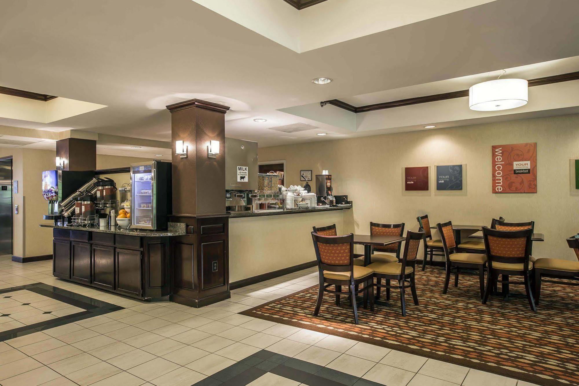 Comfort Suites Hanes Mall Γουίνστον-Σάλεμ Εξωτερικό φωτογραφία